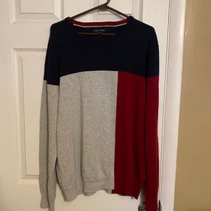 Oversized vintage Tommy Hilfiger sweater